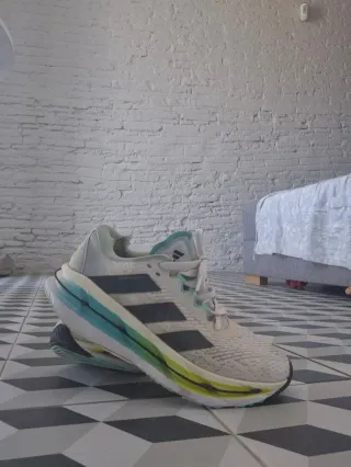 Adidas Adistar Zapatillas Running Unisex Talla 40.