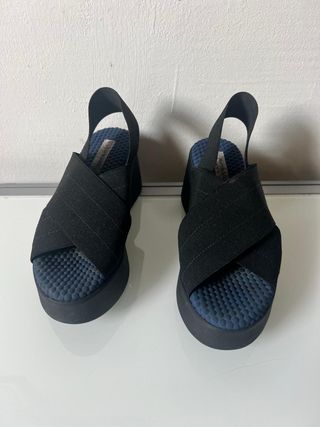 Sandalias cuña Rapisardi negras talla 37