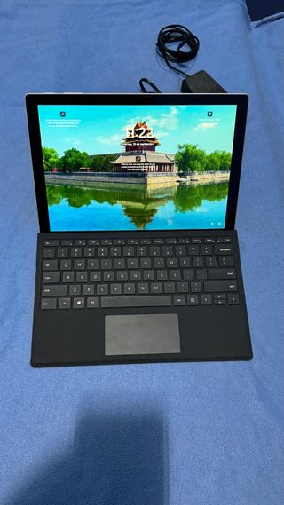 Microsoft Surface Pro 5 Wifi+celular 256Gb/8Gb