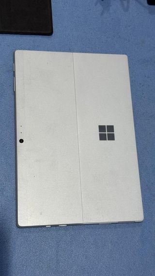 Microsoft Surface Pro 5 Wifi+celular 256Gb/8Gb