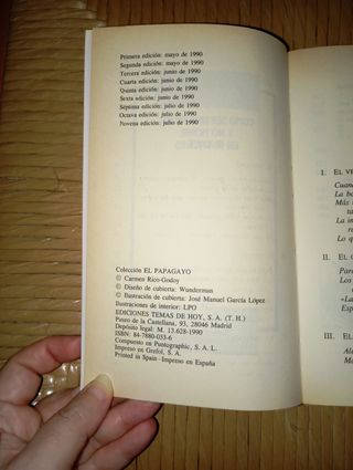 Libro:Cómo ser una mujer y no morir en el intento