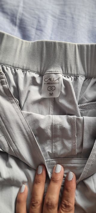 Pantalón de verano de mujer beige/gris