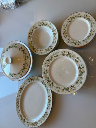 Servizio piatti Royal Doulton