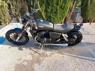 Moto Daytona Leonart 125
