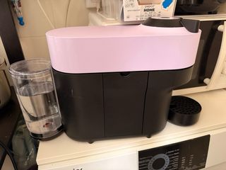 Cafetera Nespresso Vertuo Pop Lila