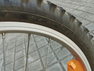 Bicicleta infantil Conor blanca y rosa 18 pulgadas