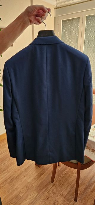Traje de hombre chaqueta y pantalón azul