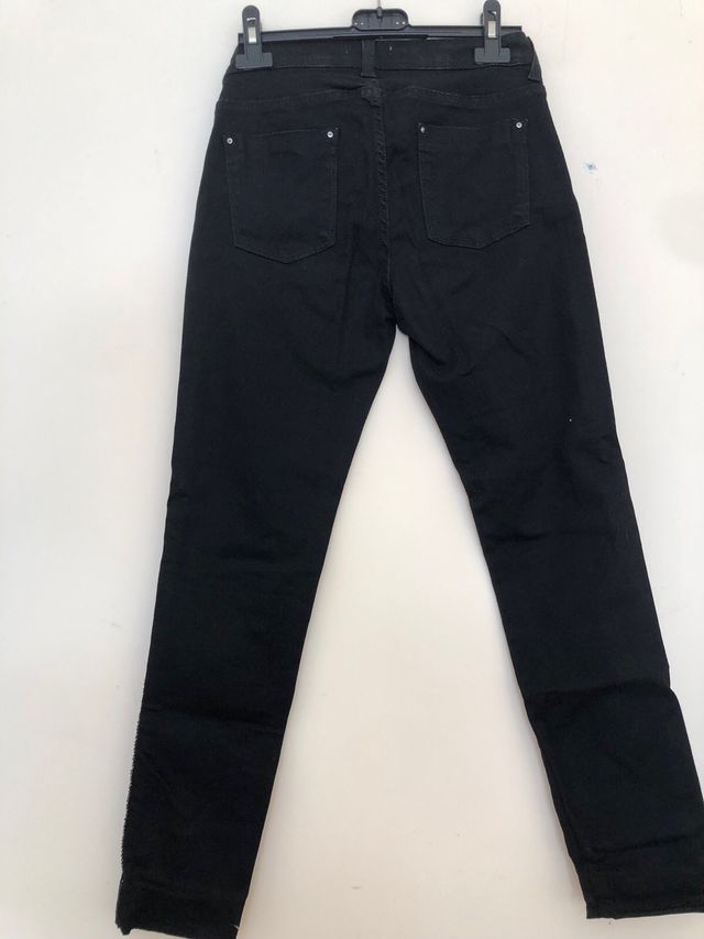 Jeans neri con decoro laterale taglia 27