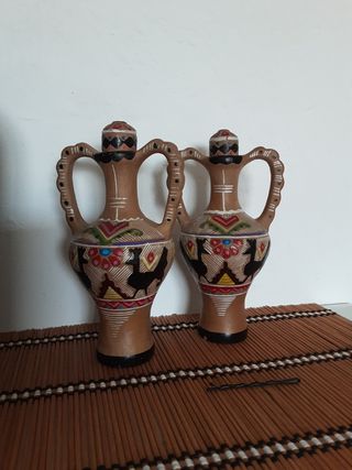 2 Botijos de Arcilla Artesanales