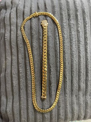 Cadena y guillo  oro 18k