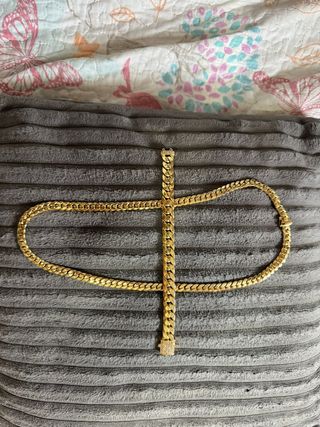 Cadena y guillo  oro 18k