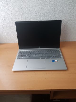 Portátil HP Plata y Negro