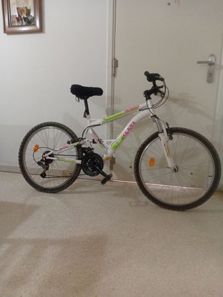 Bicicleta Avigo Kilauea blanca