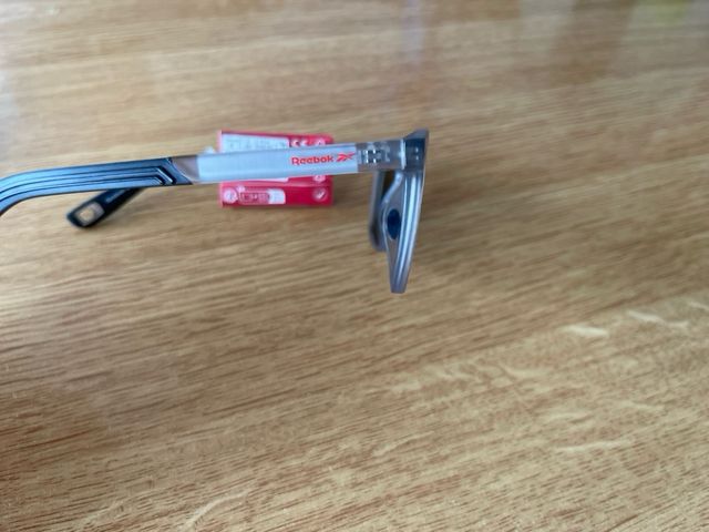 Nuevas Gafas de sol Reebok Polarizadas Nuevas