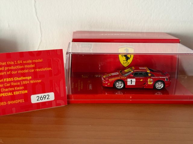 Ferrari F355 Challenge 1:64 Tarmac Works Ixo Model
