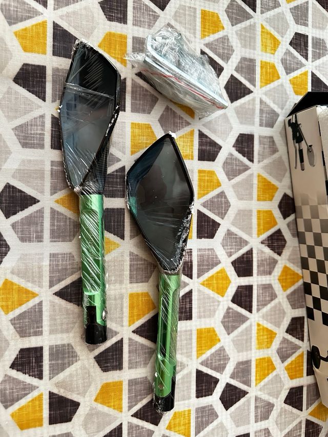 Espejos Retrovisores Moto 8mm/10mm UNIVERSALES