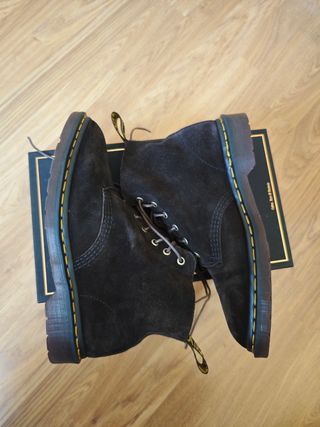 Botas Dr. Martens 101 Repello Suede Chocolate