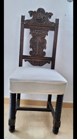 Conjunto Mesa y Sillas Siglo XIX