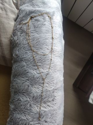 Doble cadena dorada con bolitas