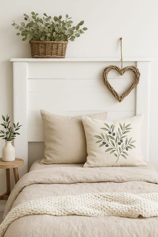 Cabecero hecho con madera de palets 