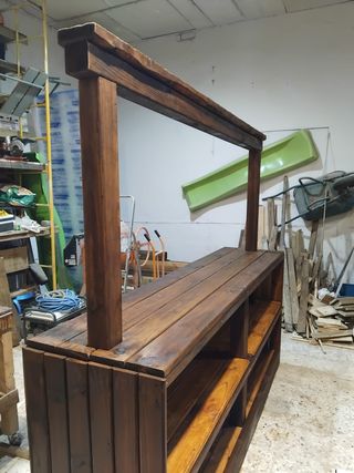 Bancone bar rustico in legno