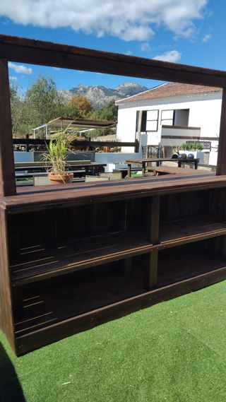 Bancone bar rustico in legno