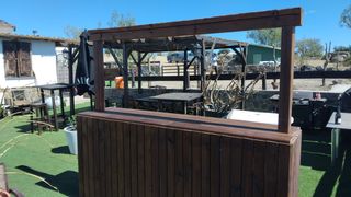 Bancone bar rustico in legno