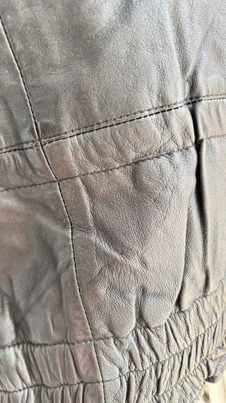 Chaqueta Zara Piel Negra con Cuello Peludo