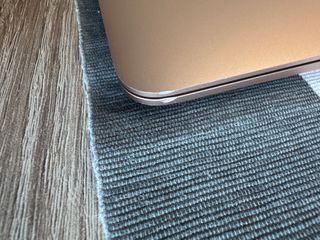 Apple MacBook Air 13” (2018) Gold