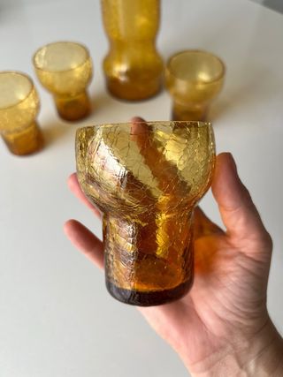 Juego Jarra y 4 Vasos Cristal Craquelado Ámbar
