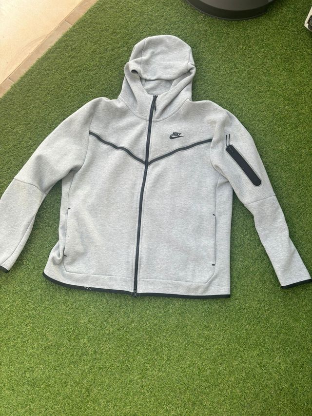 Sudadera Nike Tech Gris Talla XL