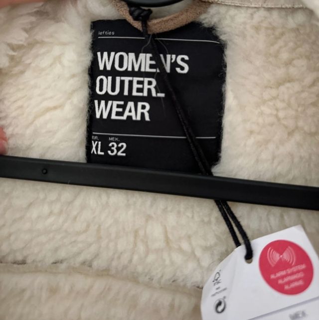 Colete bege e castanho tamanho XL