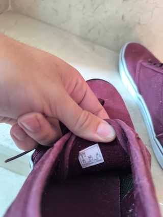Tenis Vans Burdeos Talla 42