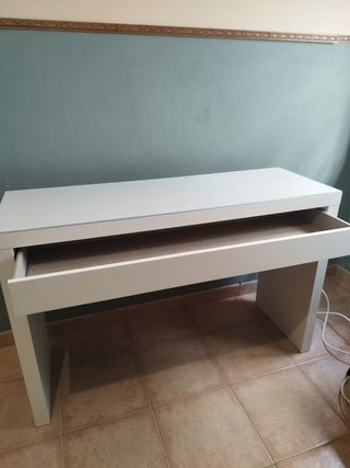 Tocador Malm Ikea Blanco con cristal 