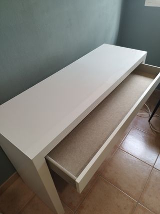 Tocador Malm Ikea Blanco con cristal 