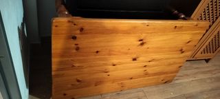 Mesa de cocina de pino