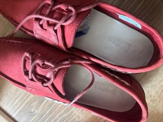 Mocasines niño rojos
