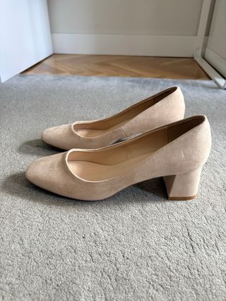 Zapatos de tacón Zara Basic Collection beige