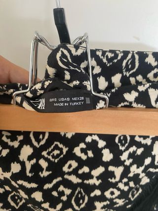 Falda Zara Flecos Estampada Talla S