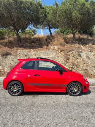Abarth 595 2022