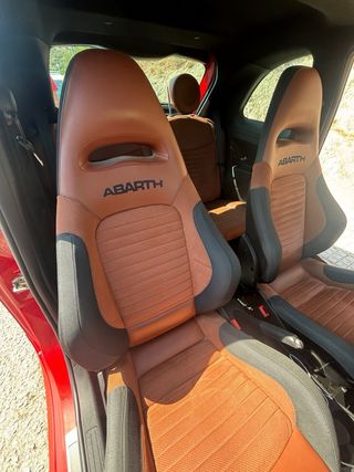 Abarth 595 2022