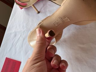 Sandalias Slingback Carolina Herrera Beige