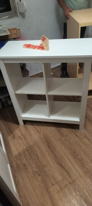 Estantería Ikea Blanca. Cuatro cubos