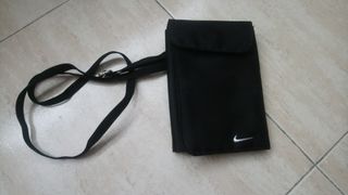 Bandolera Nike Negra
