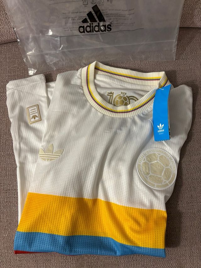 Camiseta Centenario Selección Colombia Oficial 🇨🇴 S
