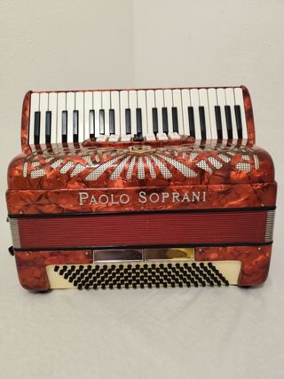 Acordeón Paolo Soprani