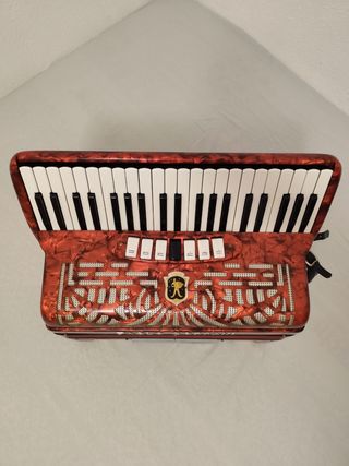 Acordeón Paolo Soprani