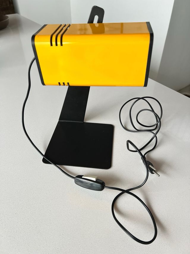 Lámpara Fase Spot 70s Negra y Amarilla