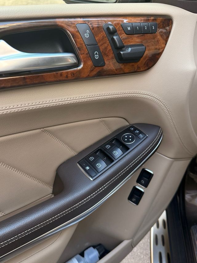 Mercedes-Benz GL350 AMG