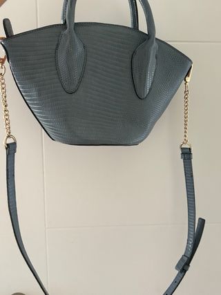 Bolso Parfois gris con mini bolso azul